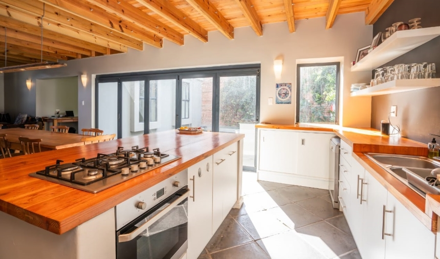 To Let 3 Bedroom Property for Rent in Middedorp Western Cape